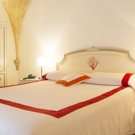 Relais Corte Palmieri & Il Chiostro - Residenza D'Epoca Gallipolli Exteriör bild