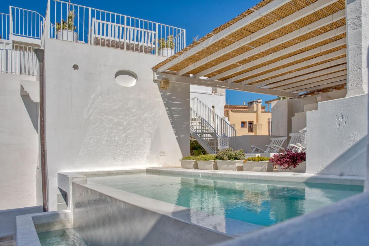 Relais Corte Palmieri & Il Chiostro - Residenza D'Epoca Gallipolli Exteriör bild